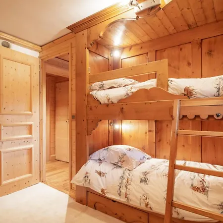 Joseph Tatil Evi Courchevel